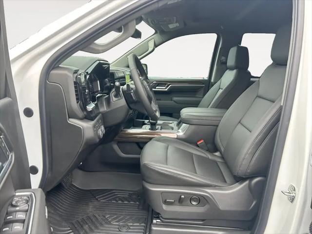 2026 Chevrolet Silverado 1500 4WD Crew Cab Short Bed RST