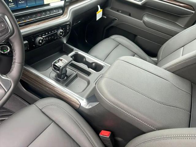 2026 Chevrolet Silverado 1500 4WD Crew Cab Short Bed RST