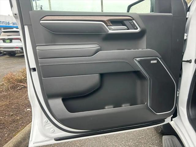 2026 Chevrolet Silverado 1500 4WD Crew Cab Short Bed RST