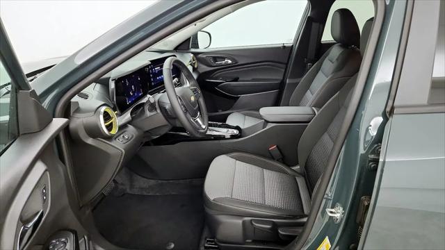 2025 Chevrolet Trax FWD LT