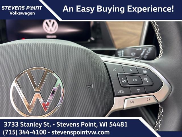 2026 Volkswagen Atlas SE with Technology