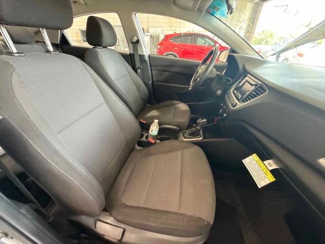 2020 Hyundai Accent SE