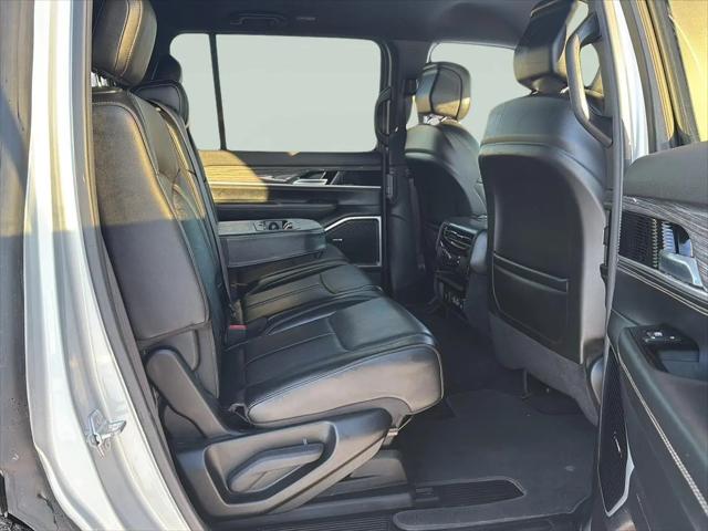 2022 Jeep Wagoneer Series III 4x4