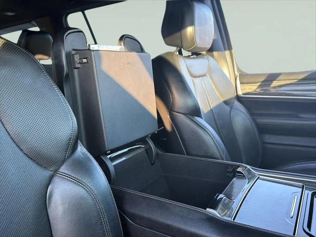 2022 Jeep Wagoneer Series III 4x4