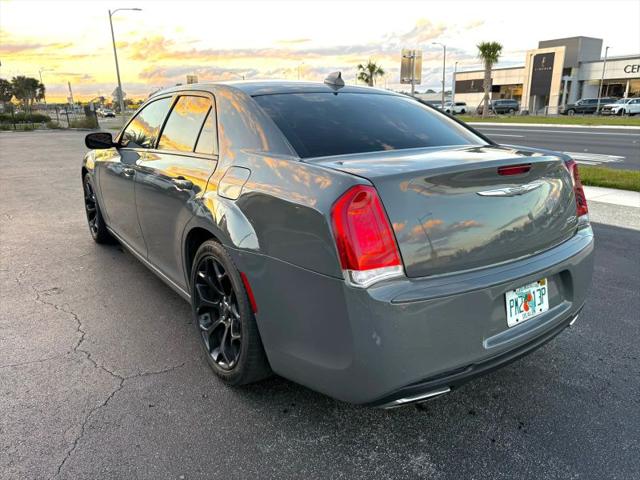 2019 Chrysler 300 300S