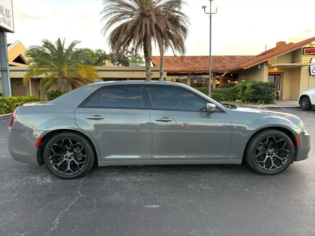 2019 Chrysler 300 300S