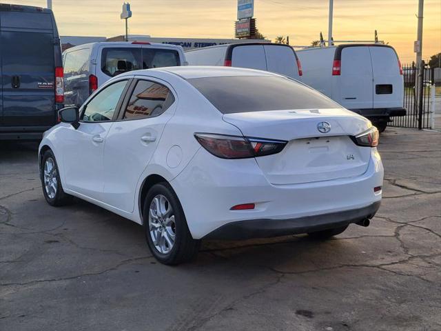 2016 Scion iA Base