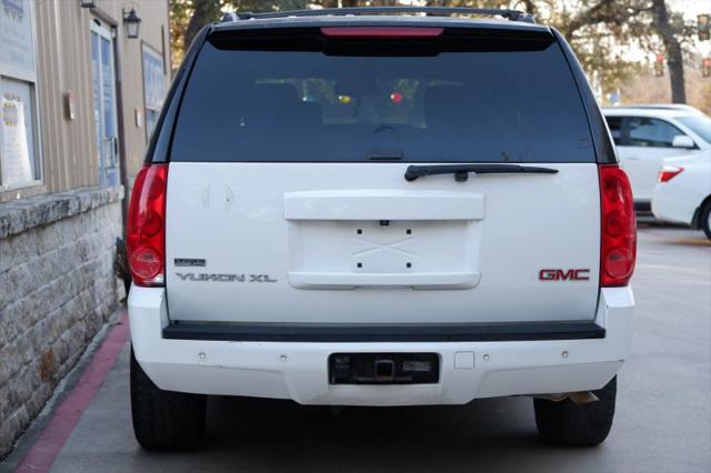 2011 GMC Yukon XL SLT