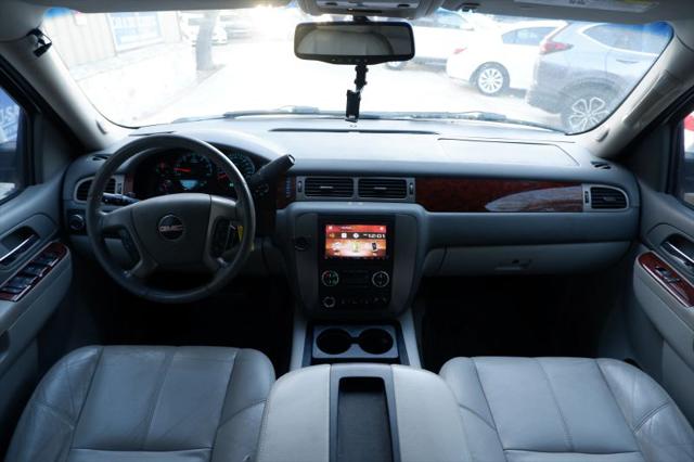 2011 GMC Yukon XL SLT