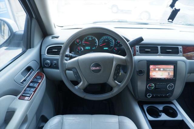2011 GMC Yukon XL SLT