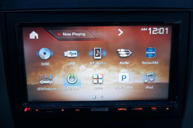 2011 GMC Yukon XL SLT