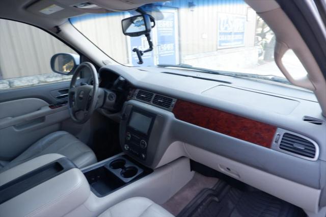 2011 GMC Yukon XL SLT