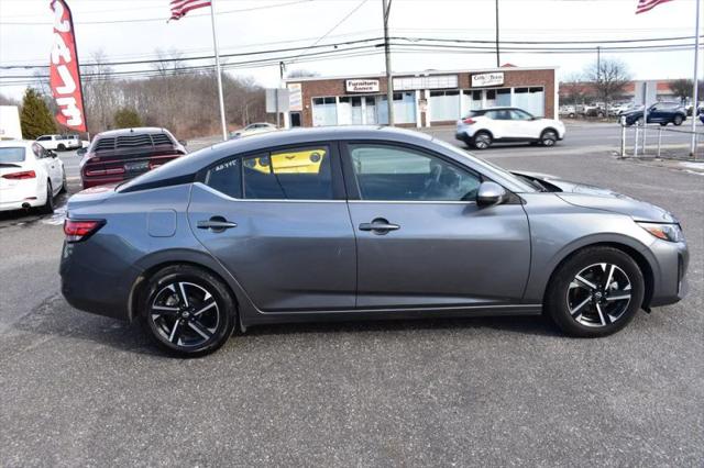 2024 Nissan Sentra SV Xtronic CVT
