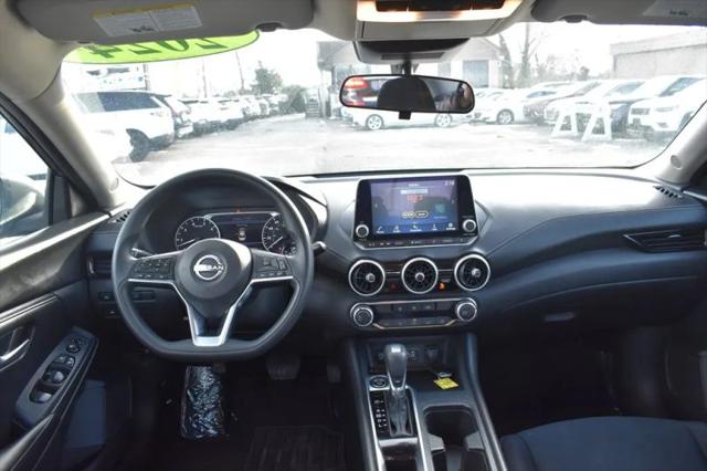 2024 Nissan Sentra SV Xtronic CVT