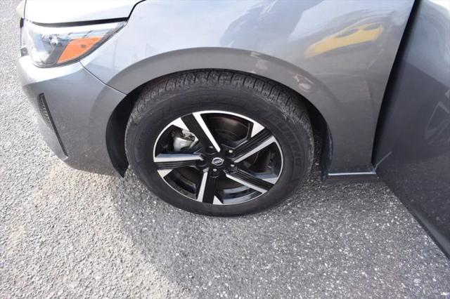 2024 Nissan Sentra SV Xtronic CVT