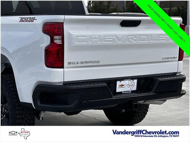 2026 Chevrolet Silverado 1500 4WD Crew Cab Short Bed Custom Trail Boss