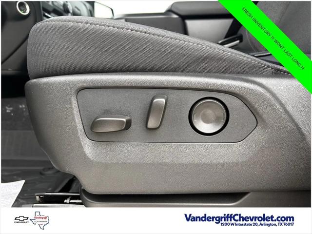 2026 Chevrolet Silverado 1500 4WD Crew Cab Short Bed Custom Trail Boss