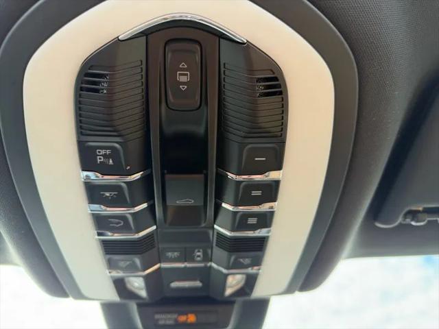 2021 Porsche Macan S