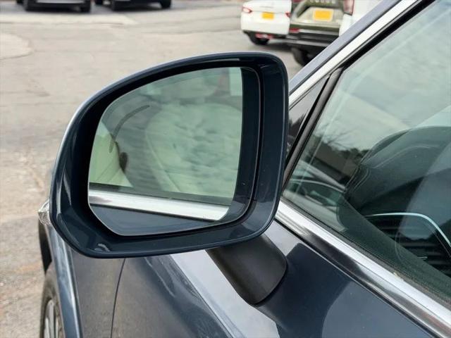 2021 Volvo XC90 T6 Momentum 7 Passenger