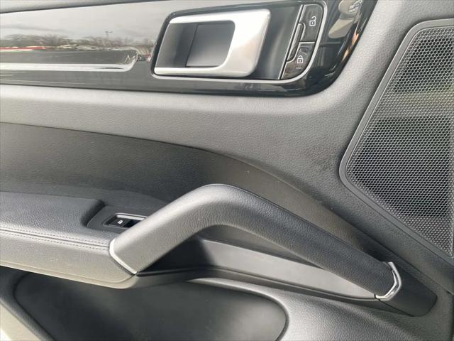 2021 Porsche Cayenne Cayenne