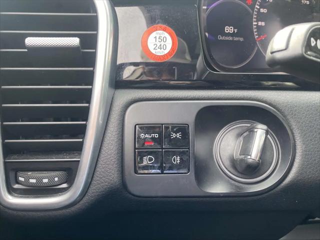 2021 Porsche Cayenne Cayenne