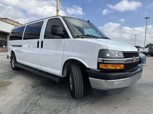 2020 Chevrolet Express Passenger RWD 3500 Extended Wheelbase LT