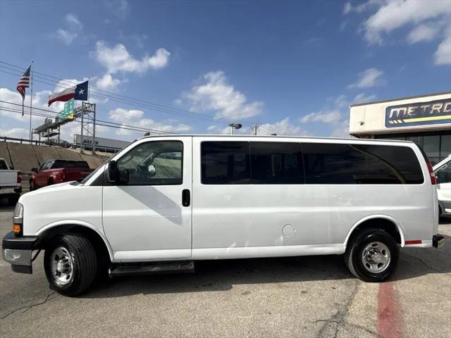 2020 Chevrolet Express Passenger RWD 3500 Extended Wheelbase LT