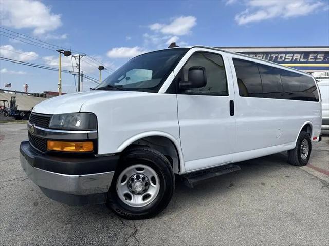 2020 Chevrolet Express Passenger RWD 3500 Extended Wheelbase LT