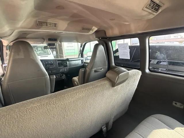 2020 Chevrolet Express Passenger RWD 3500 Extended Wheelbase LT