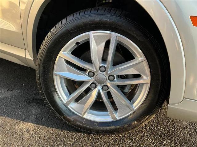 2017 Audi Q3 2.0T Premium