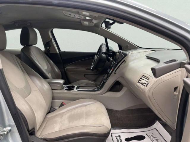 2013 Chevrolet Volt Base