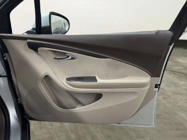 2013 Chevrolet Volt Base