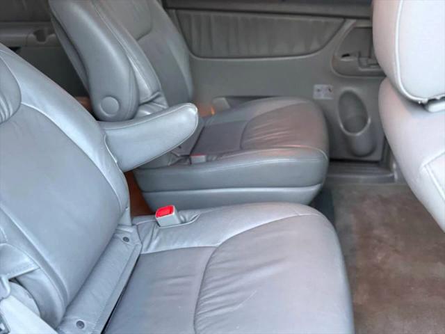 2010 Toyota Sienna XLE