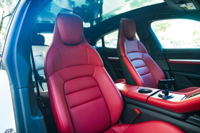 2023 Porsche Taycan 4S