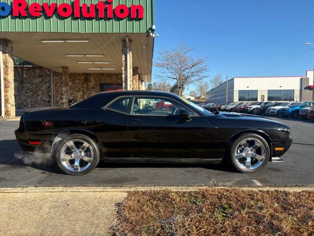 2012 Dodge Challenger SXT