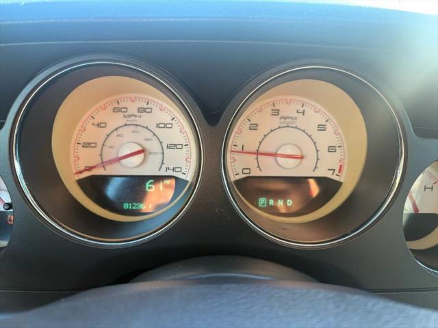 2012 Dodge Challenger SXT