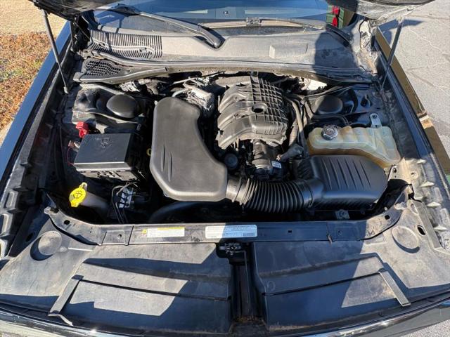 2012 Dodge Challenger SXT