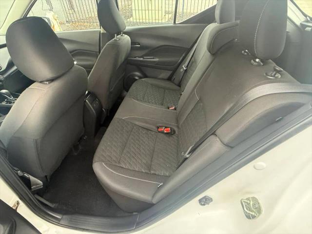 2021 Nissan Kicks SV Xtronic CVT