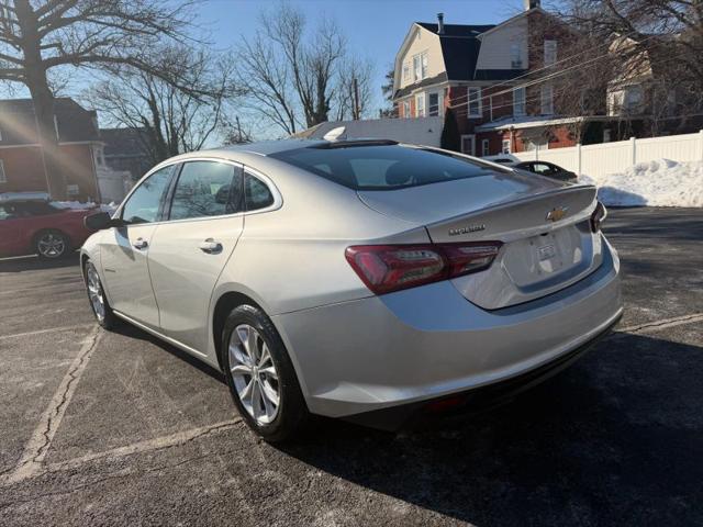 2022 Chevrolet Malibu FWD LT