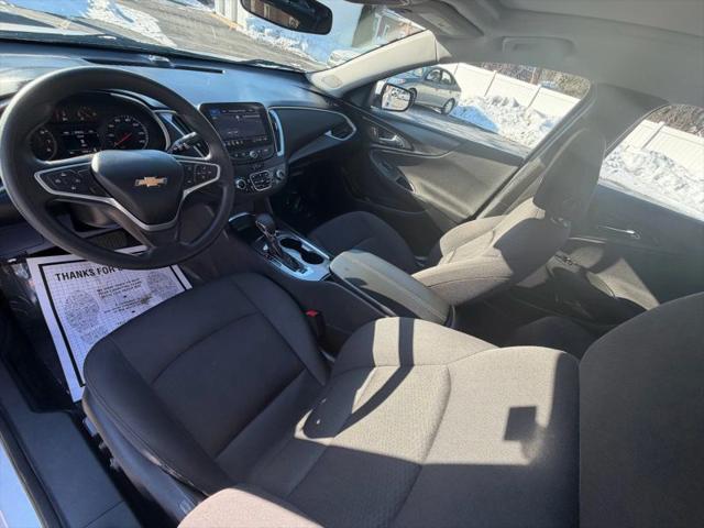2022 Chevrolet Malibu FWD LT
