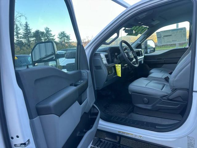 2024 Ford F-550 XL