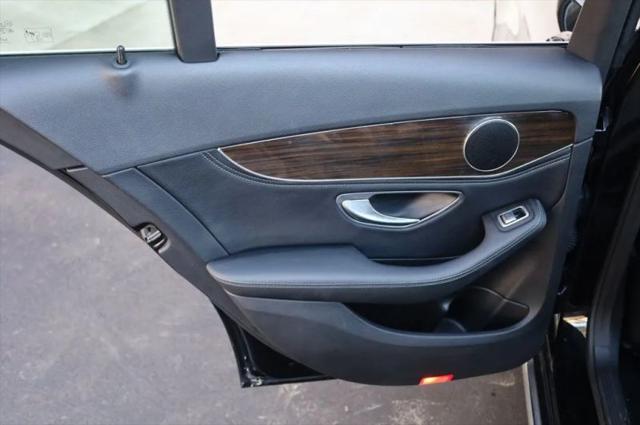 2015 Mercedes-Benz C-CLASS C 300 C 300