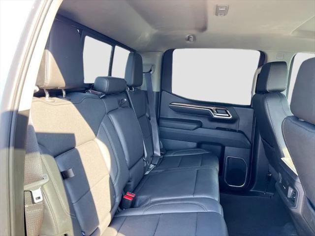2023 Chevrolet Silverado 1500 4WD Crew Cab Short Bed RST