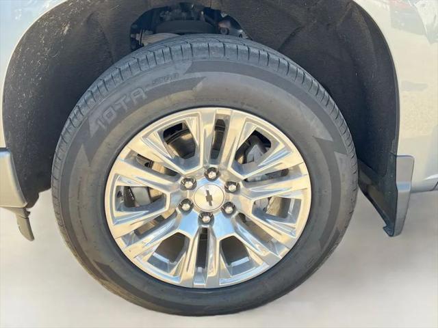 2023 Chevrolet Silverado 1500 4WD Crew Cab Short Bed RST