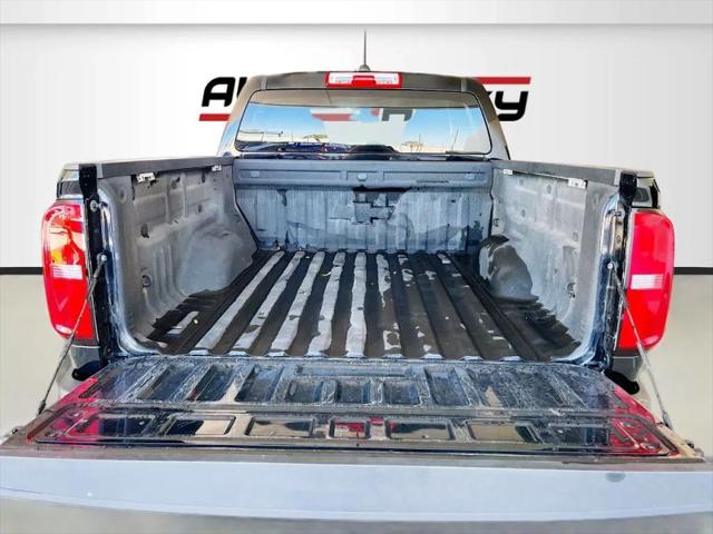 2022 Chevrolet Colorado 2WD Crew Cab Short Box WT