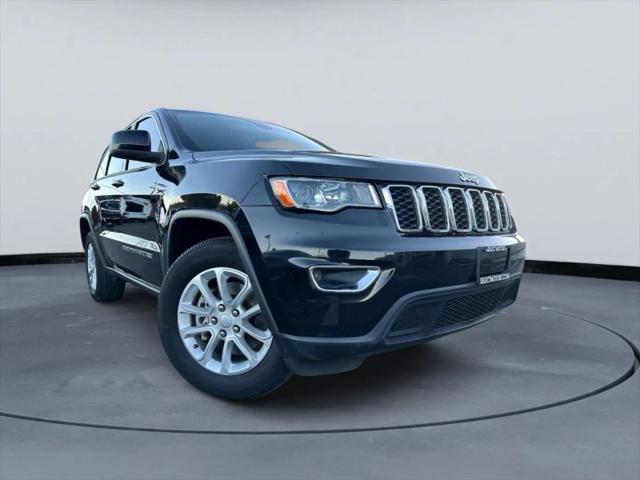 2022 Jeep Grand Cherokee Laredo E 4x2 for sale in Victorville, CA