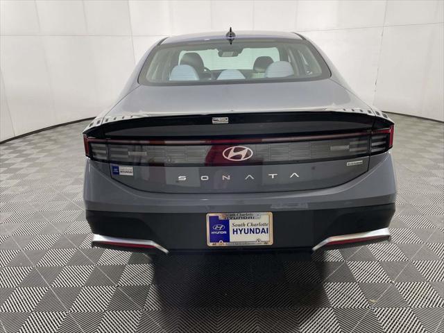 2026 Hyundai Sonata Hybrid Blue