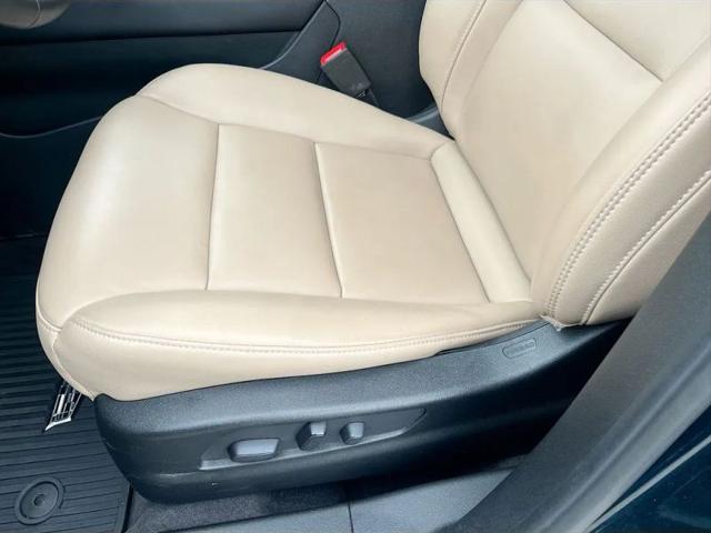 2024 Cadillac XT4 FWD Luxury