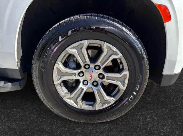 2022 GMC Yukon XL 4WD SLE