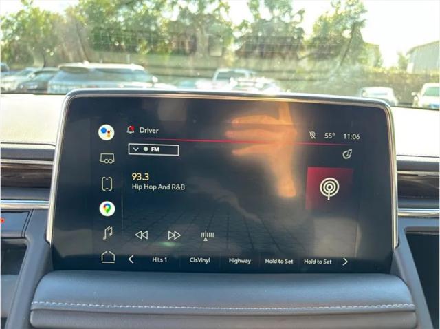 2022 GMC Yukon XL 4WD SLE